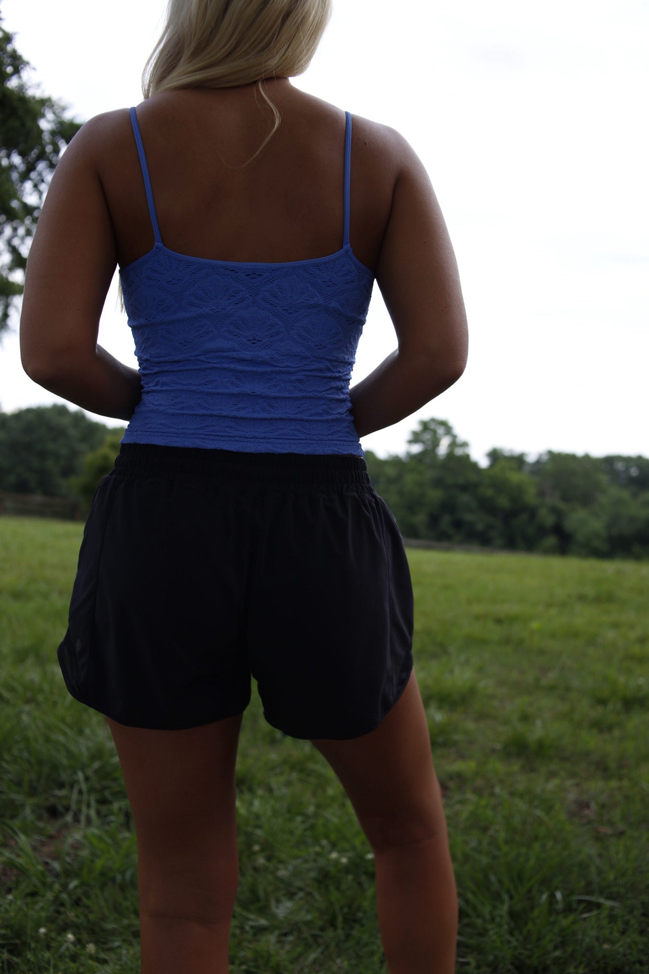 Cameron Basic Textured Tank