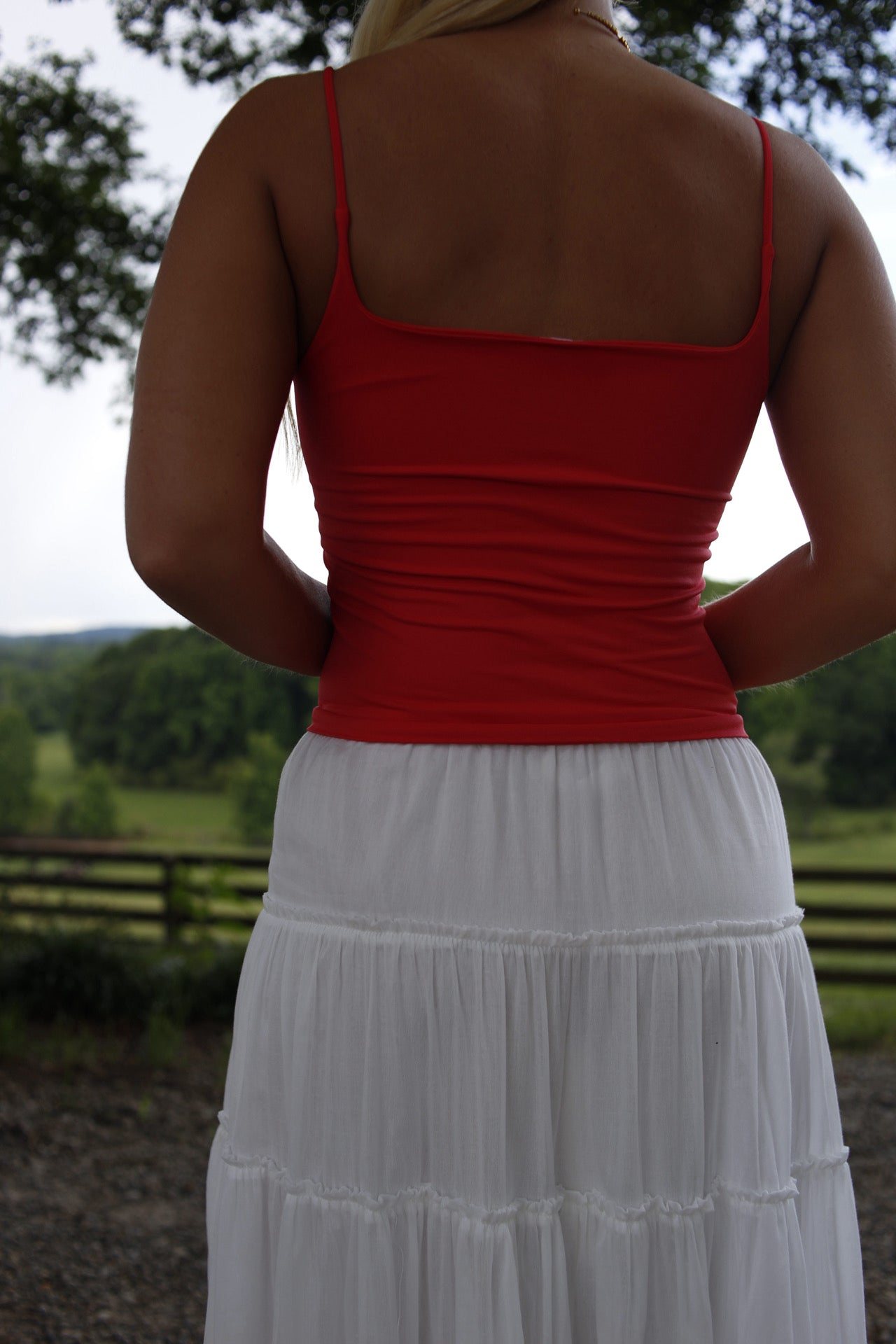 Evie Basic Tank - Poppy Red