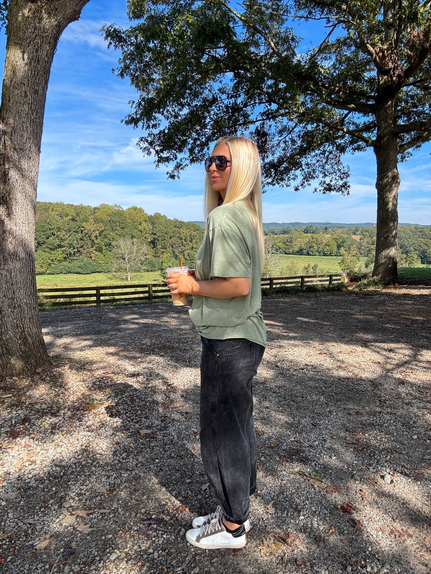 Oversized Boyfriend Basic Tee - Olive