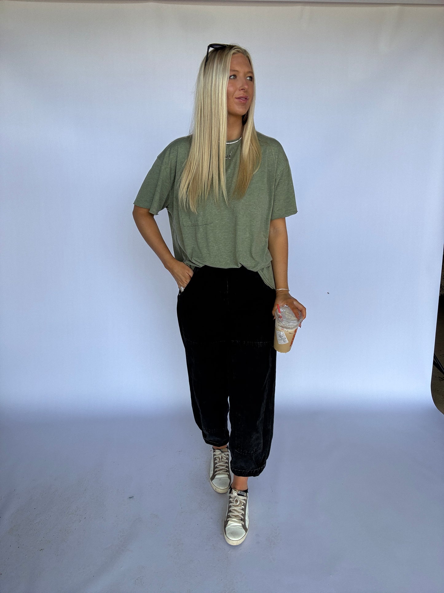 Oversized Boyfriend Basic Tee - Olive