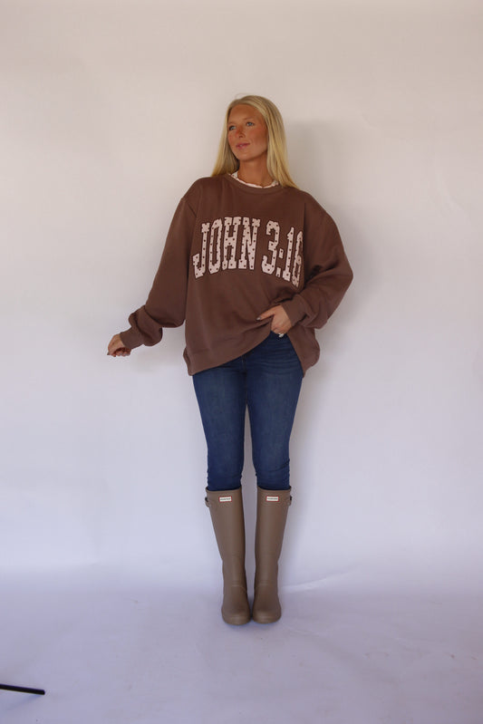John 3:16 Mock Neck - Brown/Pink