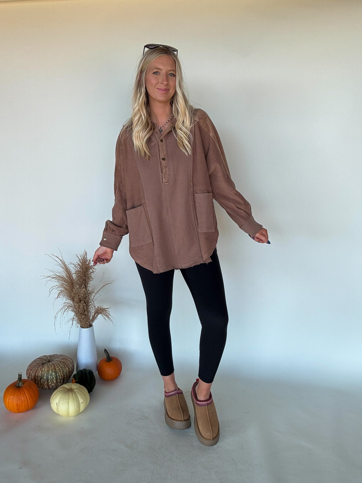 Corduroy Contrast Pullover - Brown