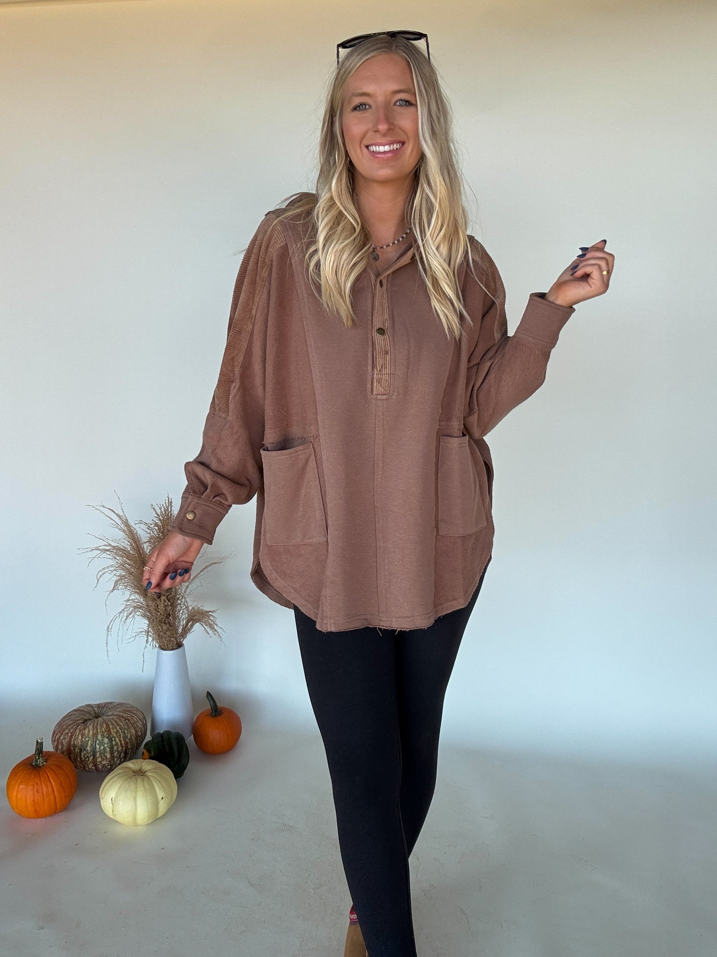 Corduroy Contrast Pullover - Brown