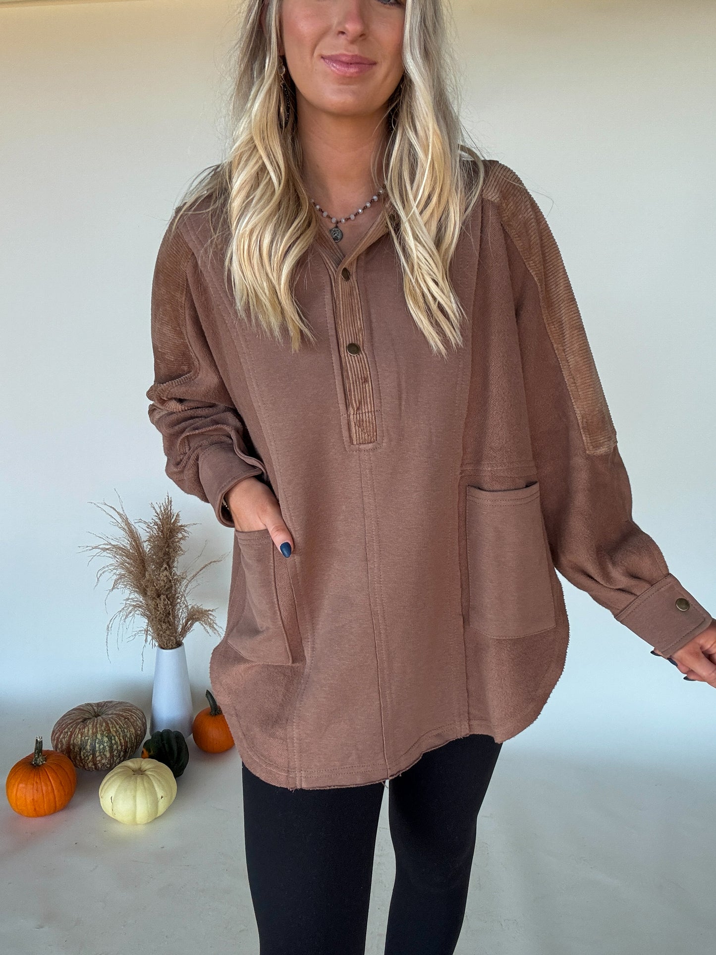 Corduroy Contrast Pullover - Brown