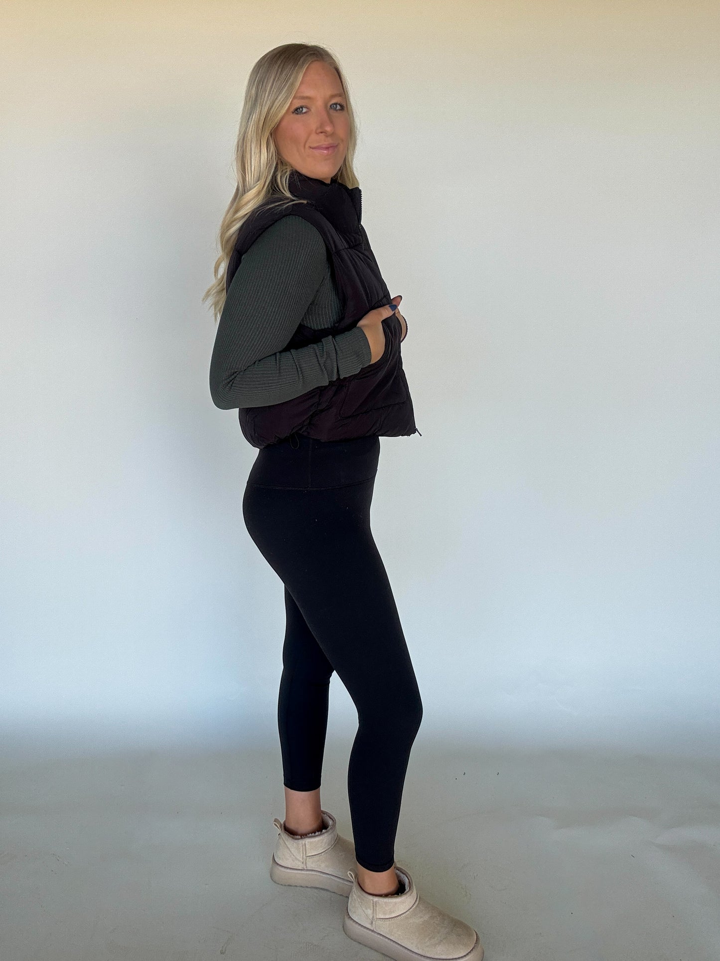 Mary Puffer Vest - Black