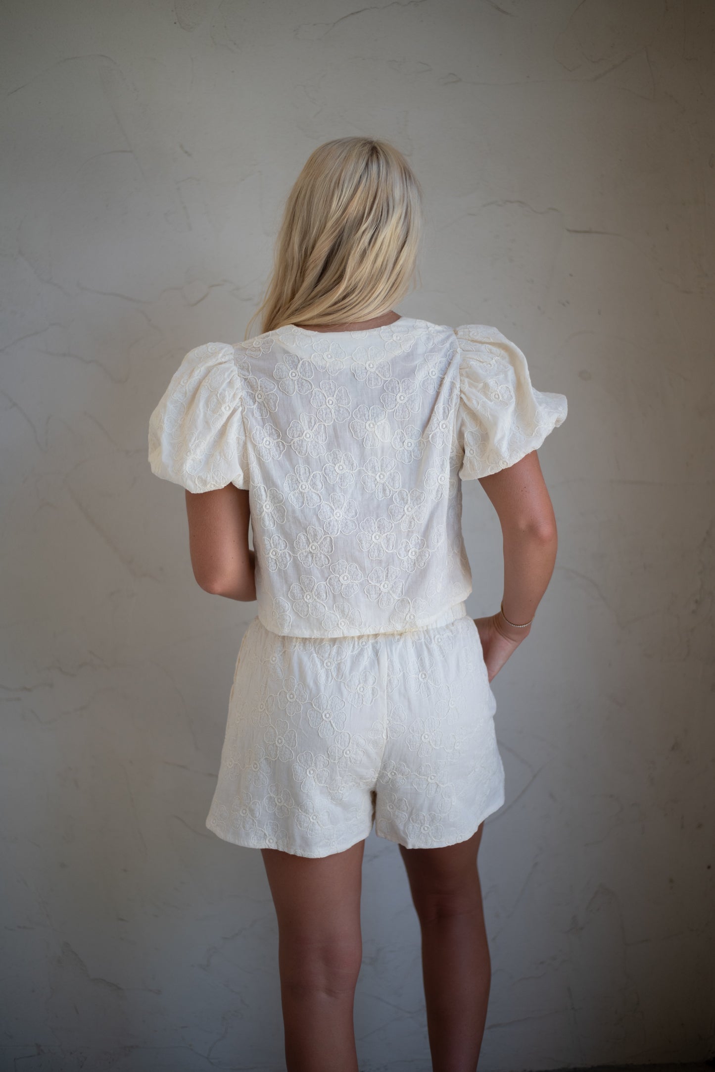 Lizzie Bubble Short Set - Cream
