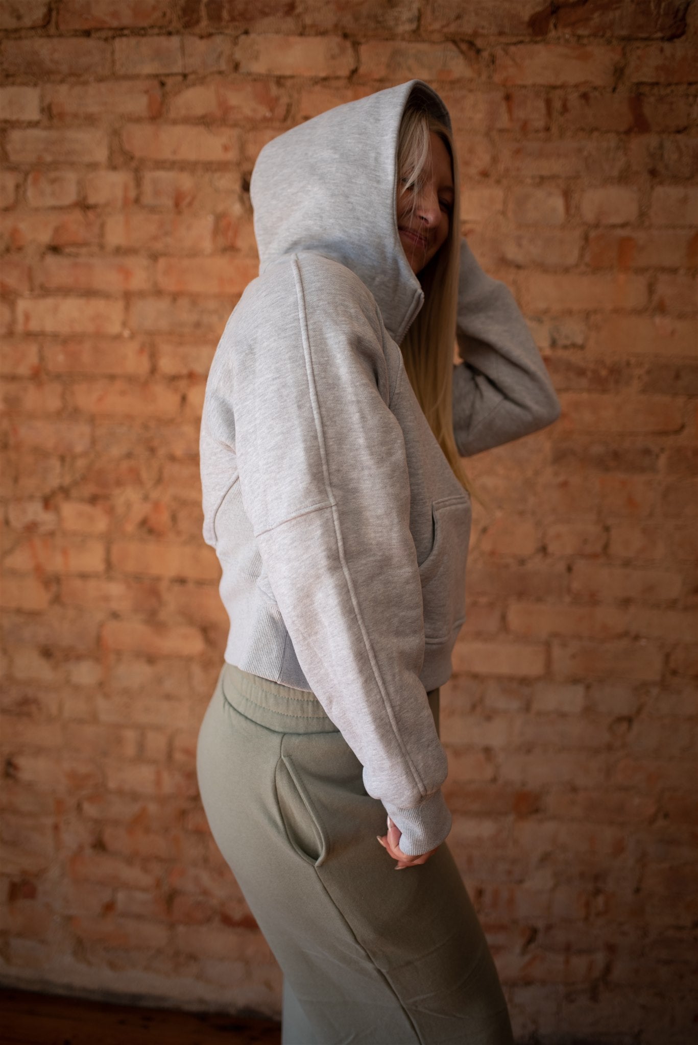 Zoey Hooded Sweatshirt - Heather Gray