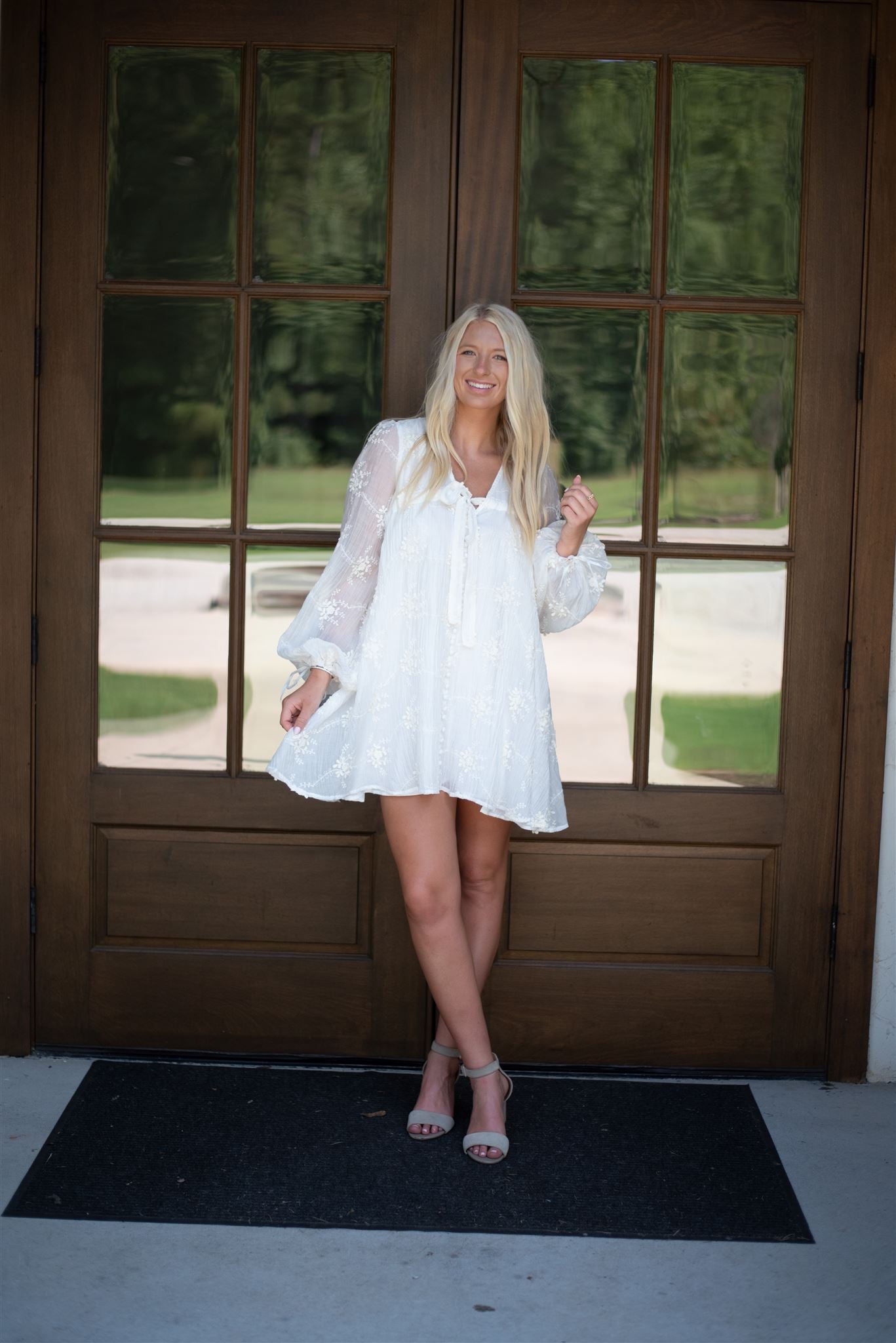 Linnie Embroidered Mini Dress - Ivory