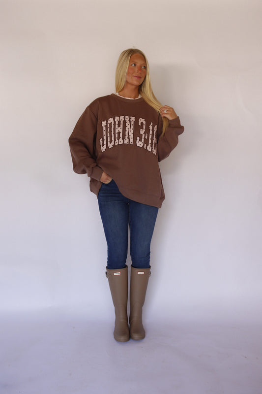 John 3:16 Mock Neck - Brown/Pink