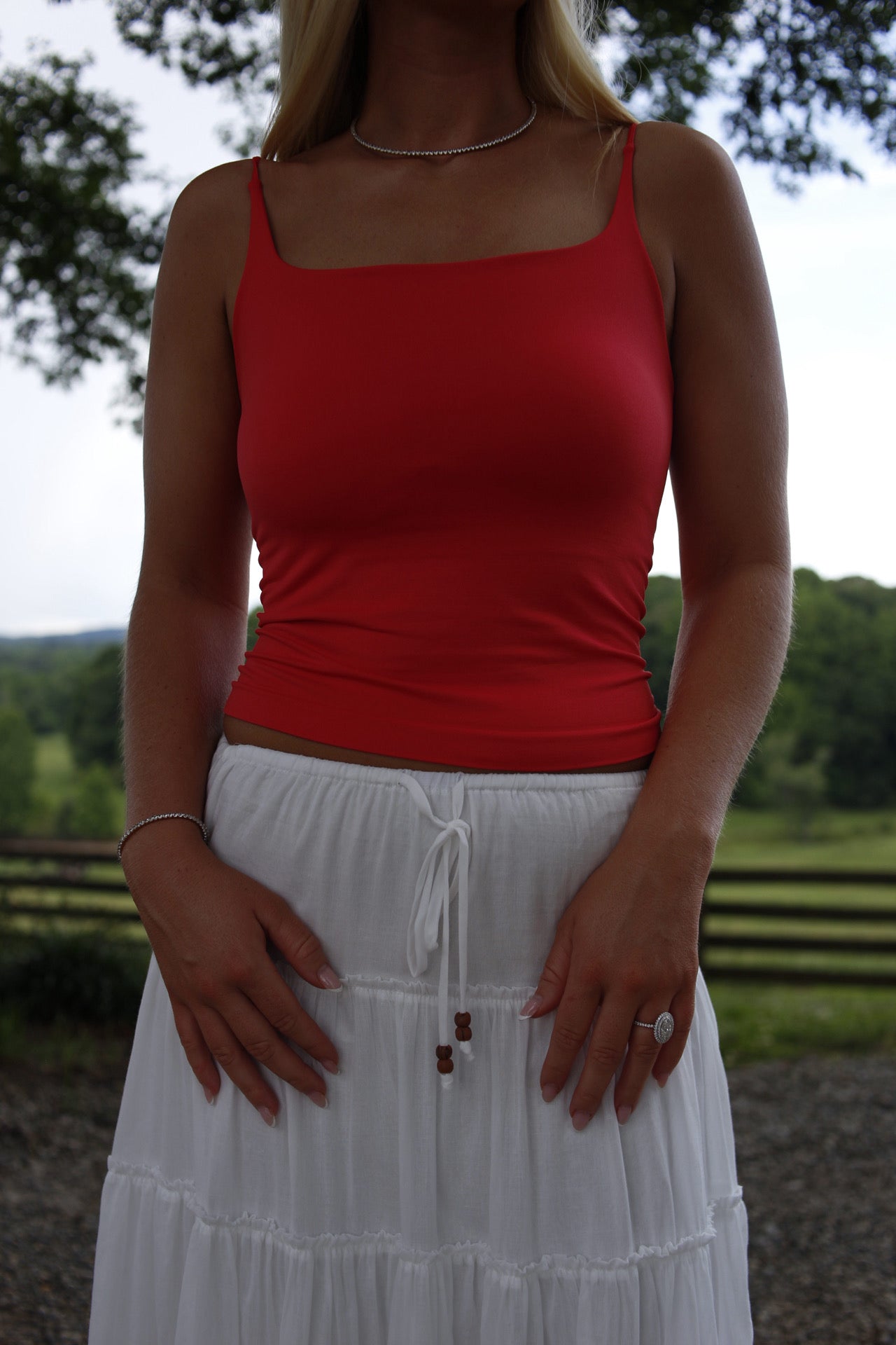 Evie Basic Tank - Poppy Red