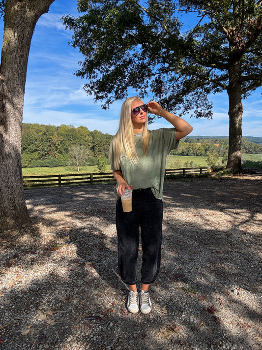 Oversized  Boyfriend Basic Tee - Olive