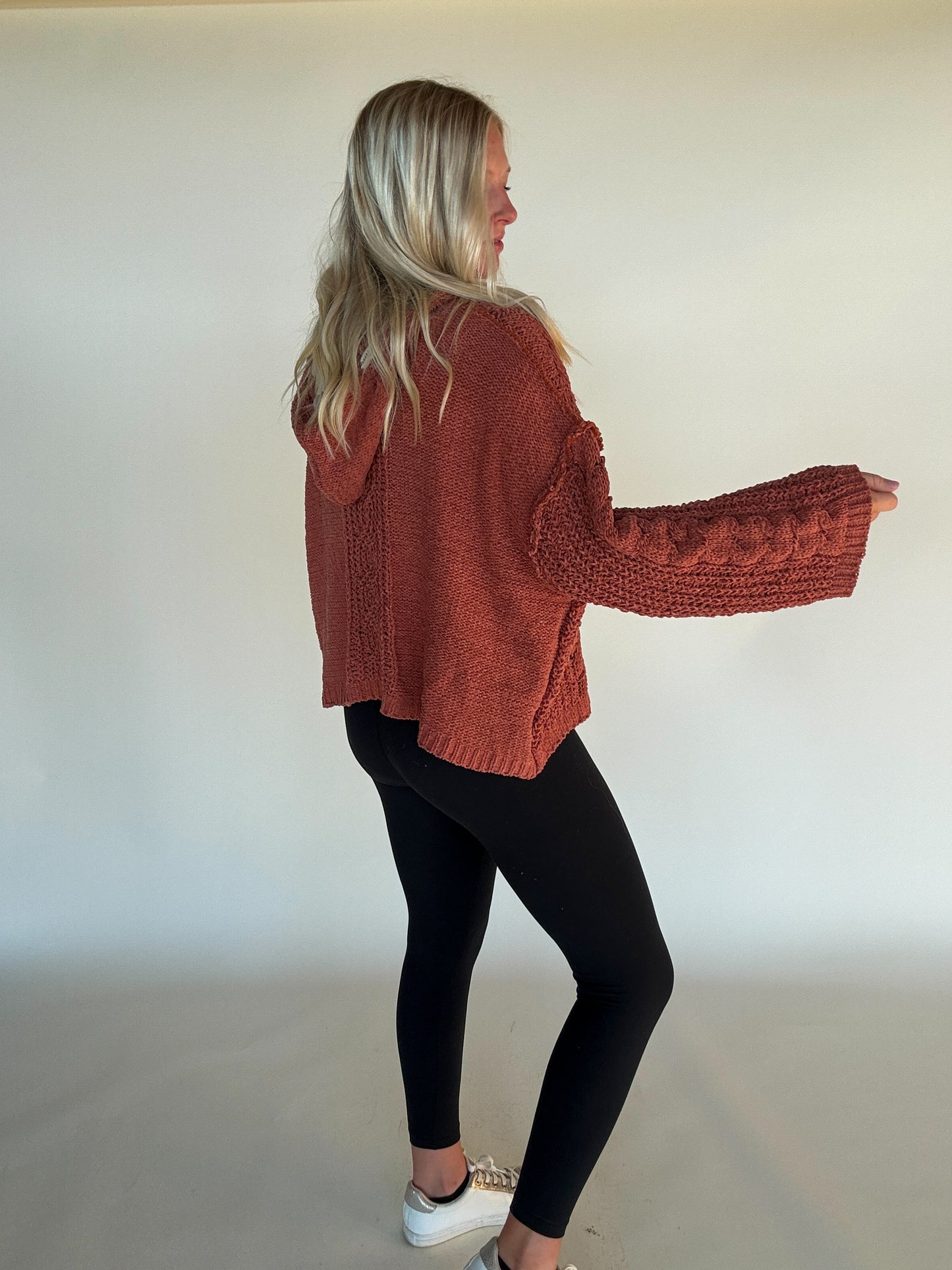 Next Model Sweater - Rust
