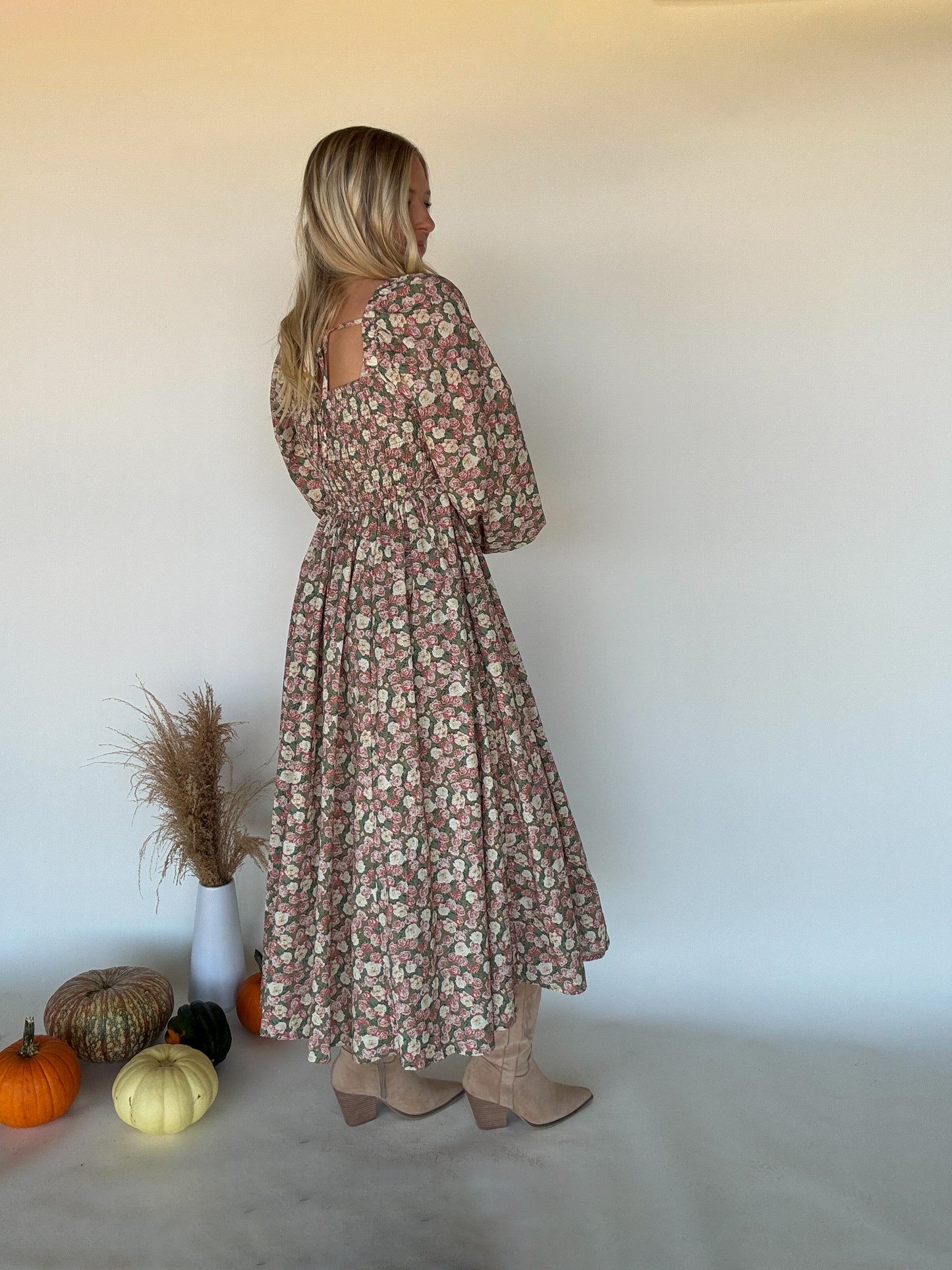 Bella Square Neck Floral Midi Dress