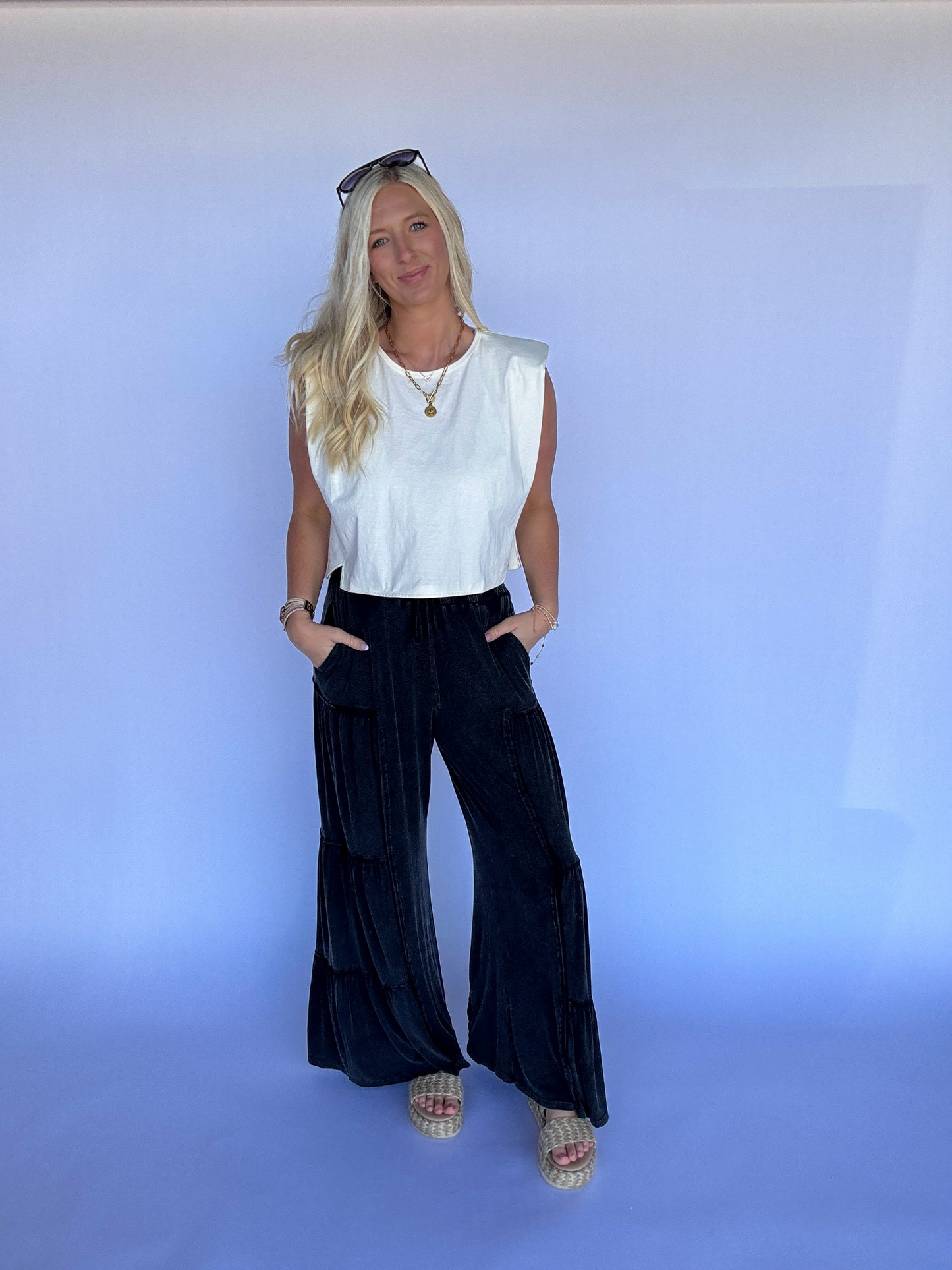 Wide Leg Tiered Pants - Black