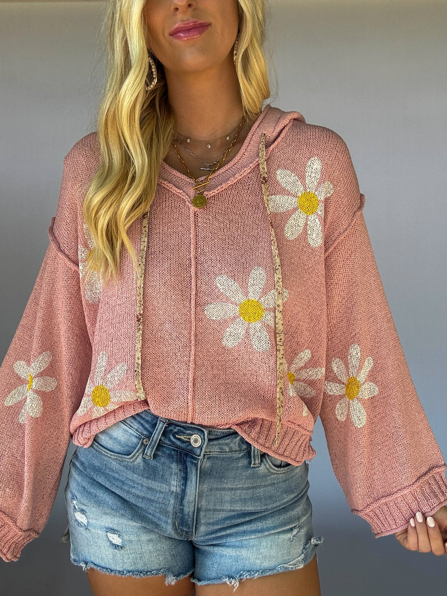 Golden Days Lightweight Sweater - Strawberry Milk