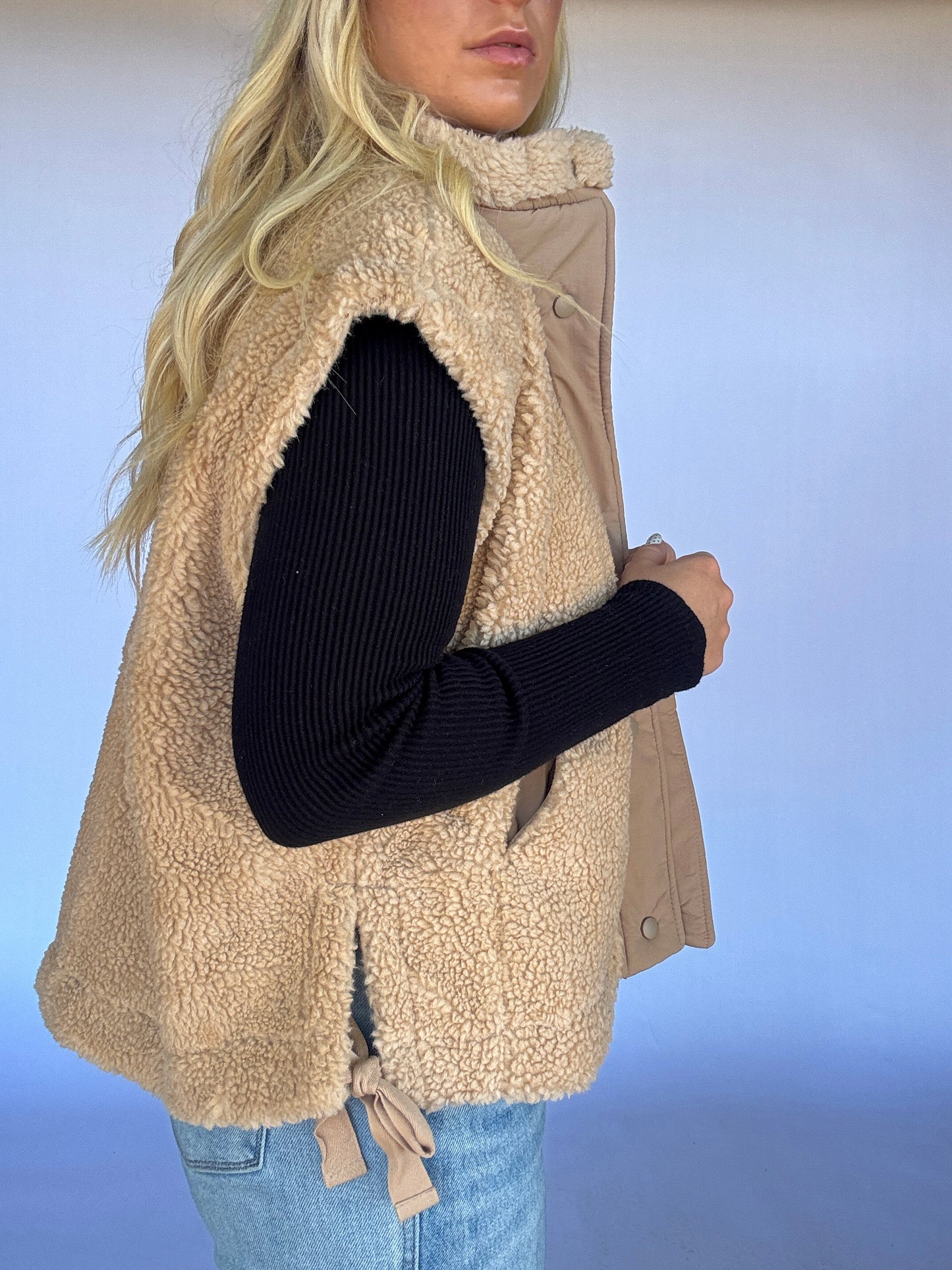 Cozy Up Sherpa Vest - Beige