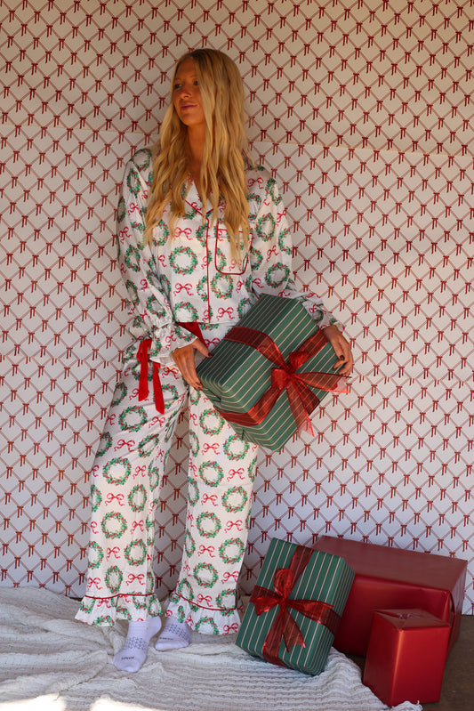 Holly Jolly Stain Pajama Set