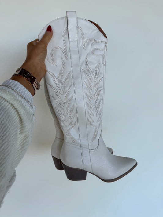 White Molly Cowgirl Boots