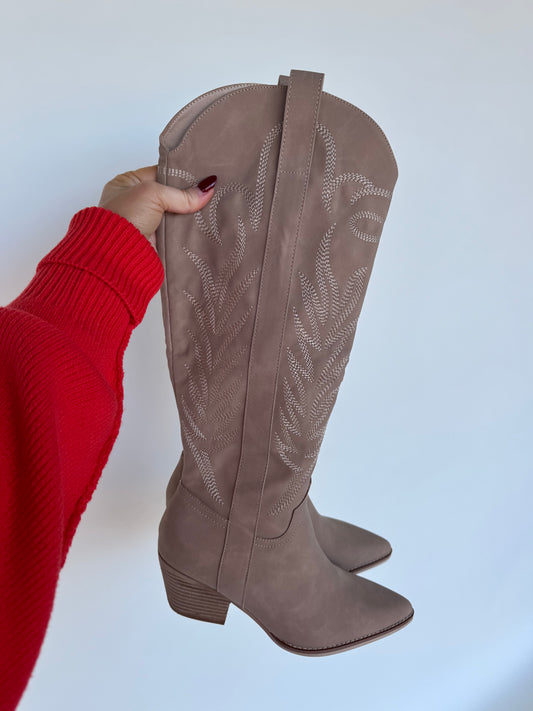 Brown Molly Cowgirl Boots